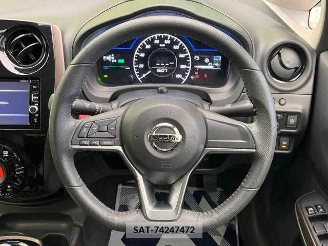 Nissan NOTE 2017-05 221843-12
