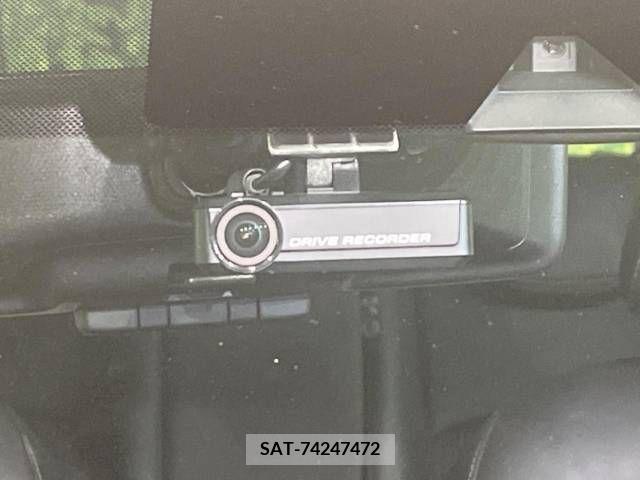 Nissan NOTE 2017-05 221843-6
