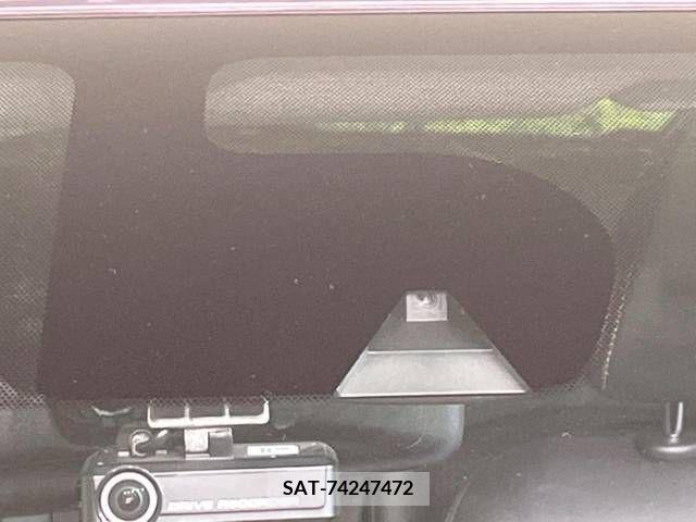 Nissan NOTE 2017-05 221843-2