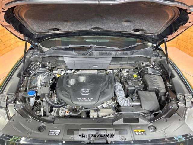 Mazda CX-5 2017-11 220603-18