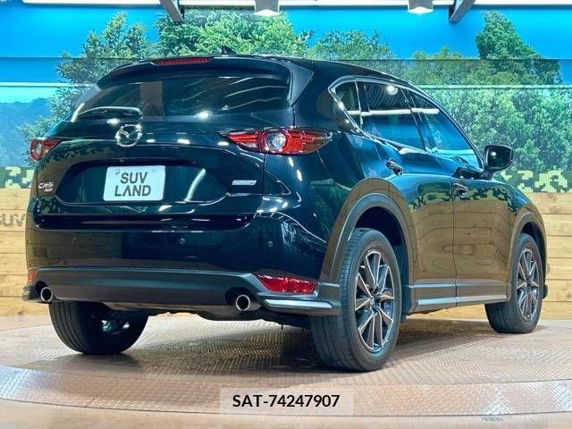 Mazda CX-5 2017-11 220603-17