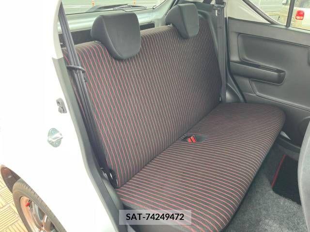 Suzuki ALTO 2015-11 305190-8