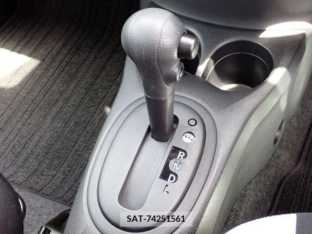 Nissan NOTE 2020-04 302454-9