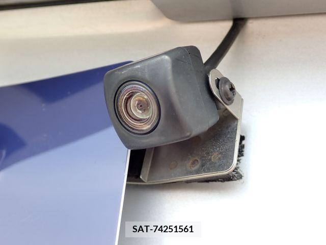 Nissan NOTE 2020-04 302454-5
