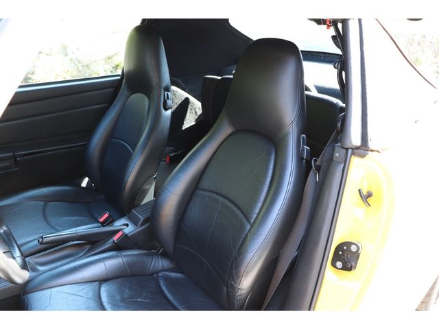 Porsche 911 1996-02 2465-16