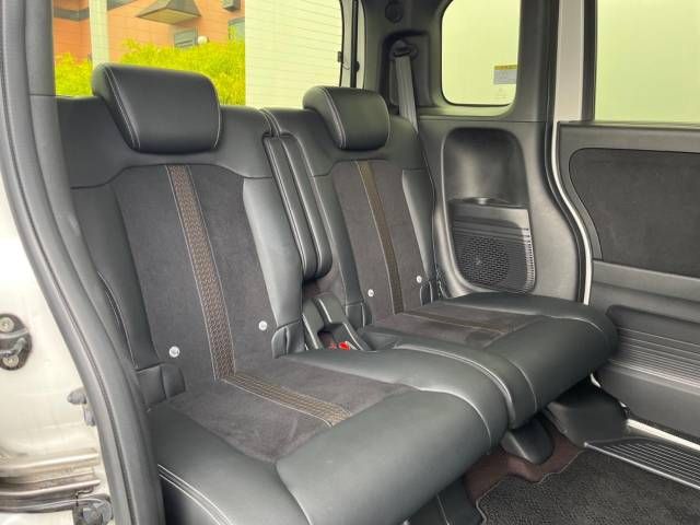 Honda N BOX 2018-10 187973-9
