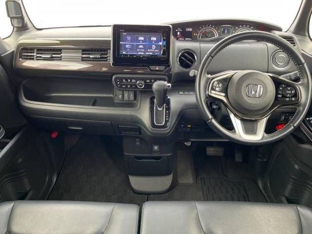 Honda N BOX 2018-10 187973-1