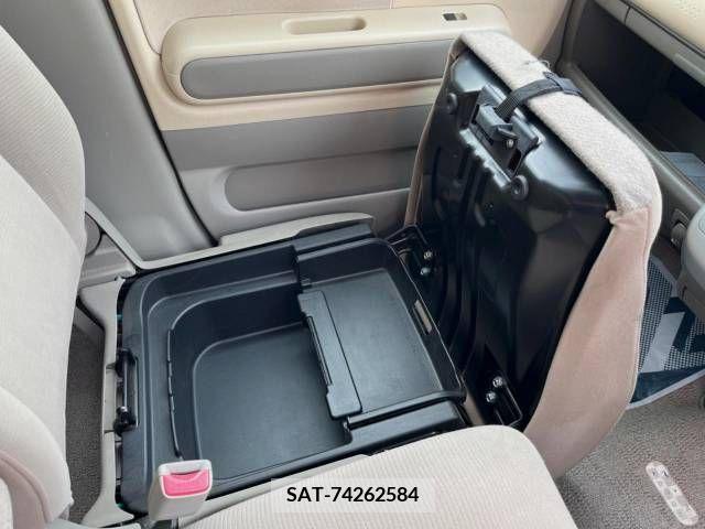 Suzuki MR WAGON 2007-02 278364-4