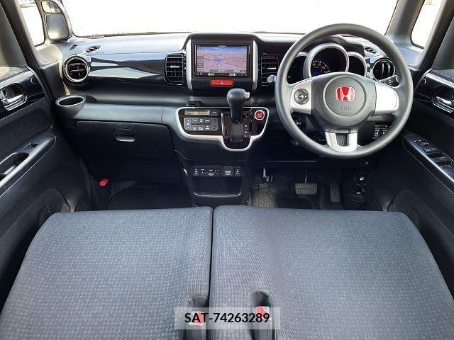 Honda N BOX CUSTOM 2017-06 341618-1