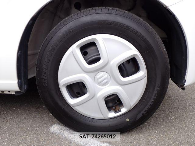 Suzuki ALTO 2017-01 305063-24