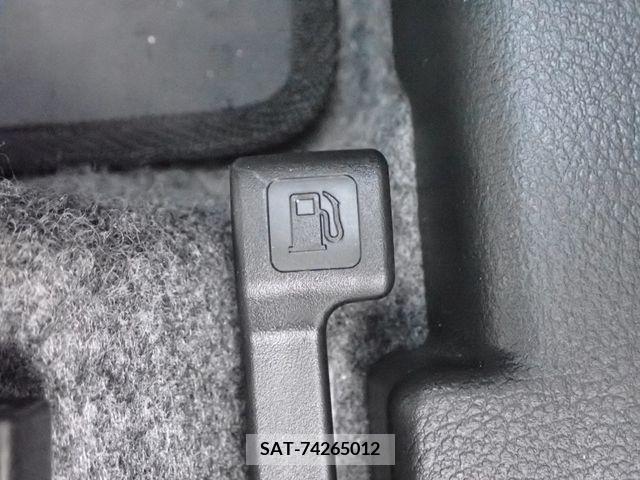 Suzuki ALTO 2017-01 305063-11