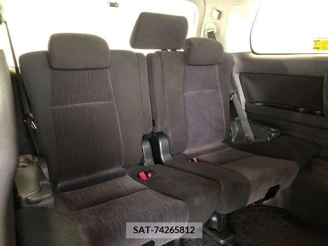 Toyota ALPHARD 2012-08 258944-19