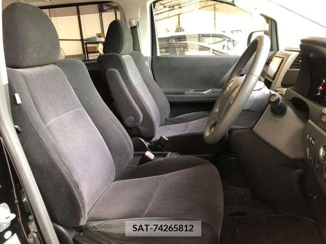Toyota ALPHARD 2012-08 258944-17