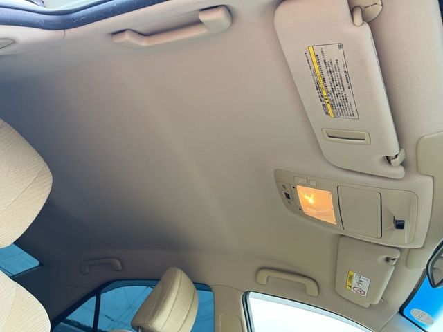 Toyota CROWN SEDAN 2013-02 10851-18