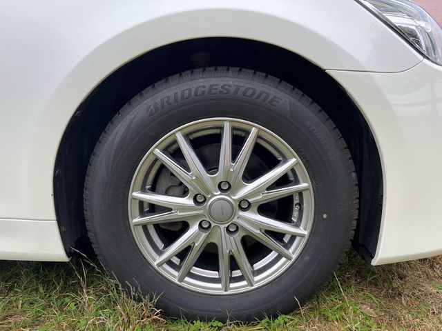 Toyota CROWN SEDAN 2013-02 10851-20