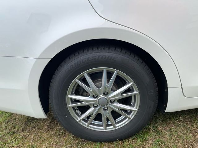 Toyota CROWN SEDAN 2013-02 10851-21