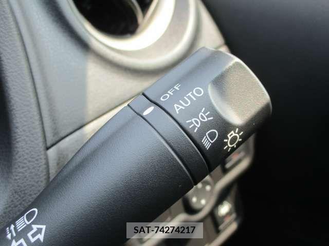 Nissan NOTE 2016-07 344784-4