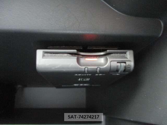 Nissan NOTE 2016-07 344784-11
