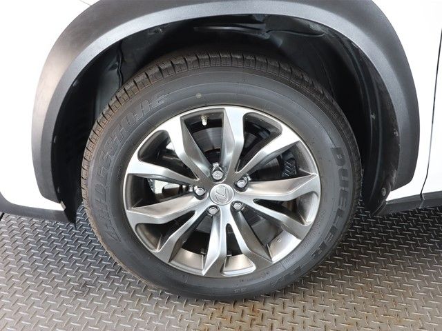 Lexus NX 2014-09 25394-27