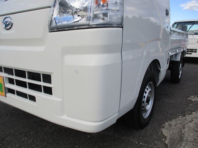 Daihatsu HIJET TRUCK 2023-06 14549-15