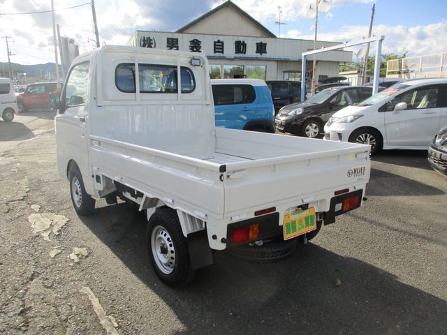Daihatsu HIJET TRUCK 2023-06 14549-6
