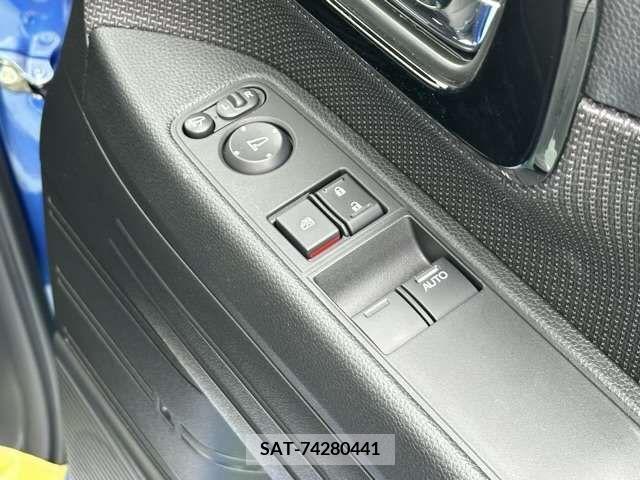 Honda N-VAN 2023-10 307967-10