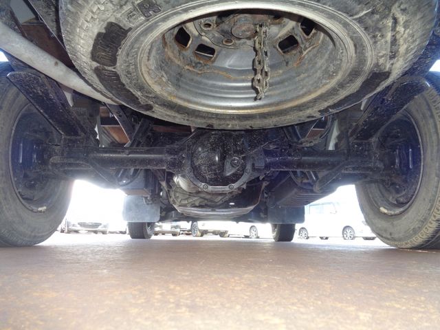 Nissan ATLAS 2000-01 196538-19