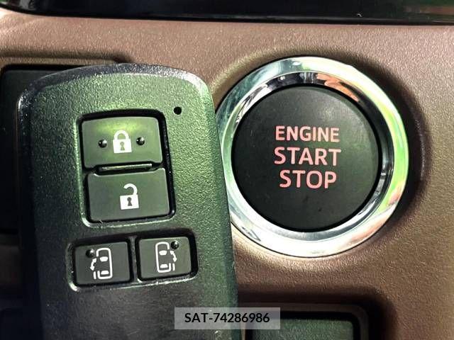 Toyota ESQUIRE 2015-03 336029-7