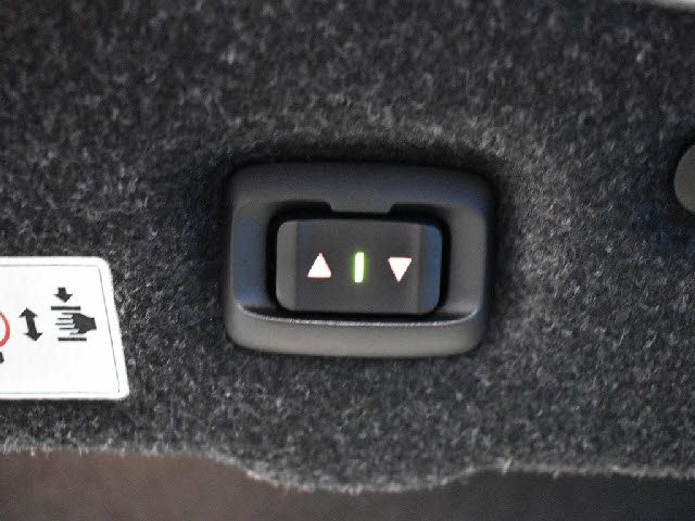 Bmw 4 SERIES 2014-03 3319-22