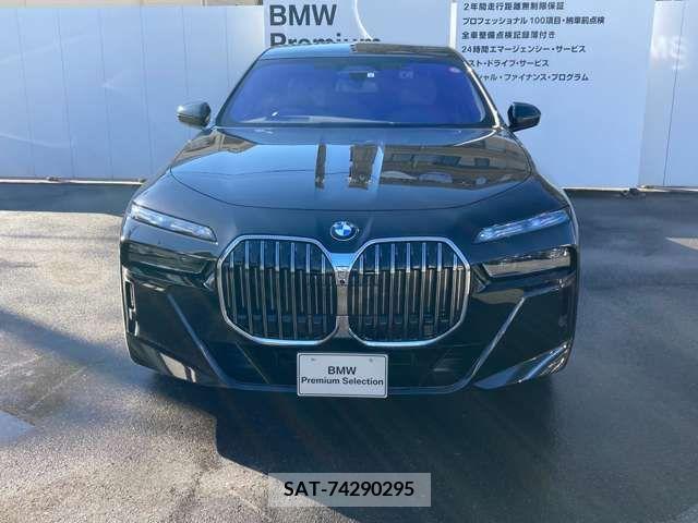 Bmw 7 SERIES 2023-04 262399-2