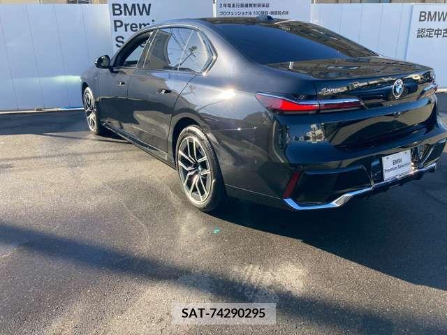 Bmw 7 SERIES 2023-04 262399-12