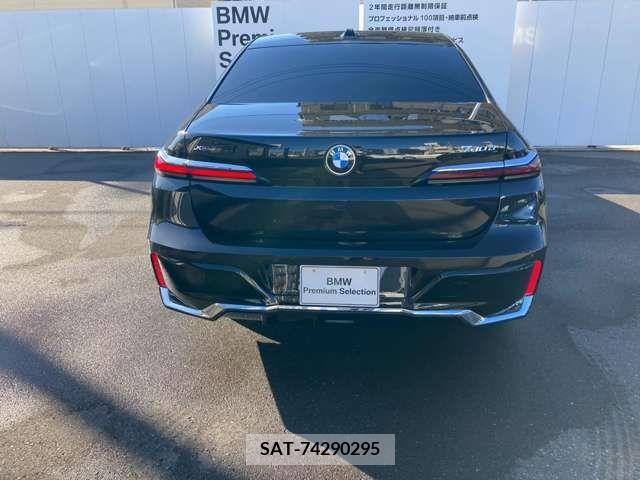 Bmw 7 SERIES 2023-04 262399-11