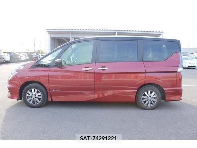 Nissan SERENA 2019-04 232028-9