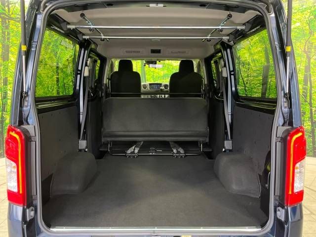 Nissan CARAVAN VAN 2022-08 194426-11