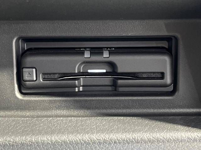 Nissan CARAVAN VAN 2022-08 194426-4