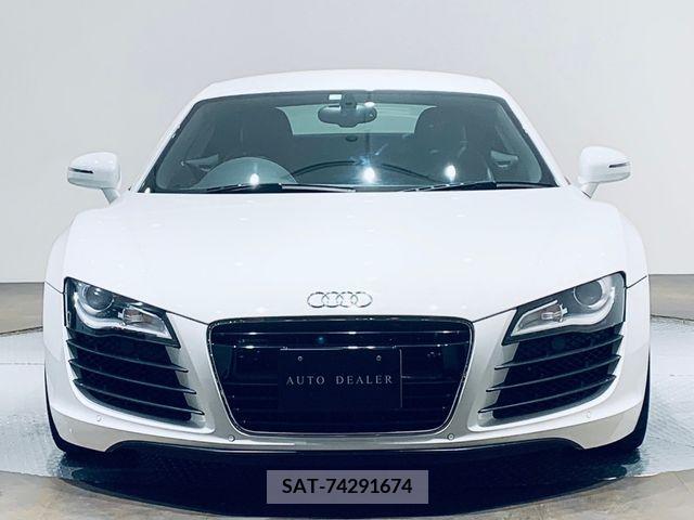 Audi R8 2010-12 224947-3