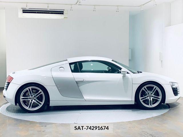 Audi R8 2010-12 224947-5