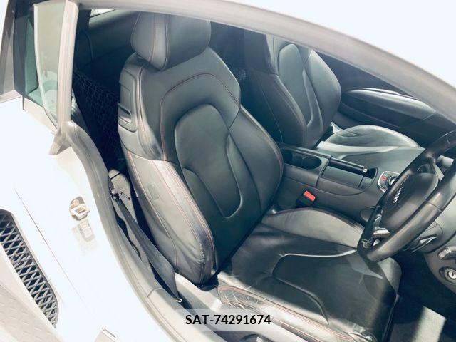 Audi R8 2010-12 224947-19