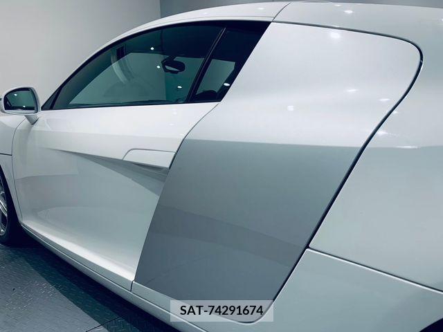 Audi R8 2010-12 224947-13