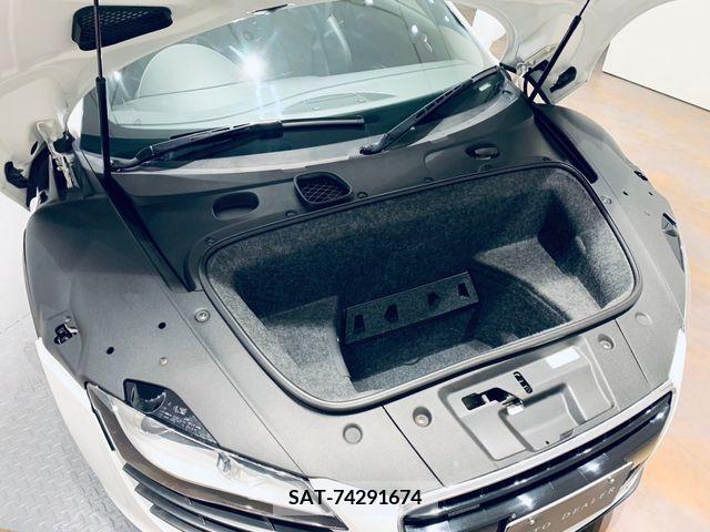 Audi R8 2010-12 224947-16