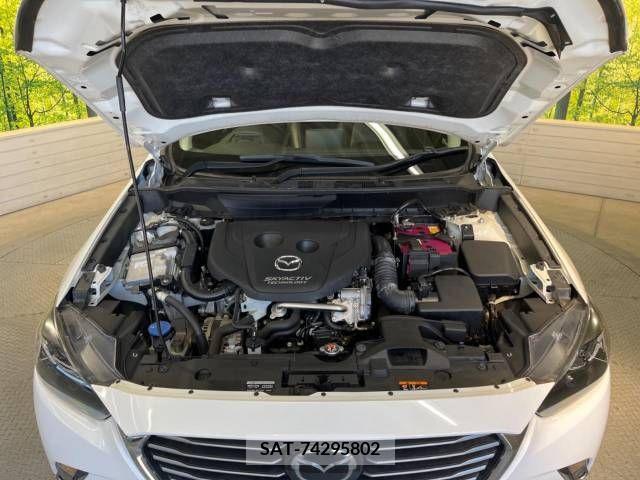 Mazda CX-3 2016-03 211680-18