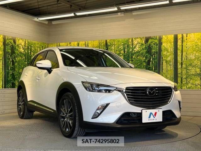 Mazda CX-3 2016-03 211680-16