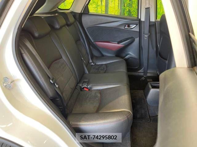 Mazda CX-3 2016-03 211680-9