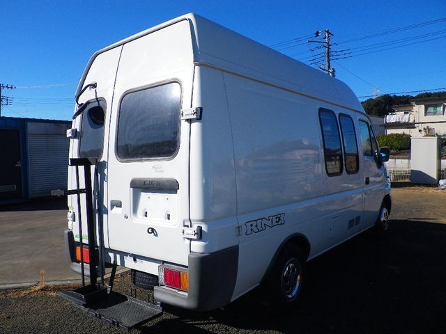 Isuzu ELF UT 2000-01 450-1