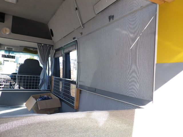 Isuzu ELF UT 2000-01 450-14