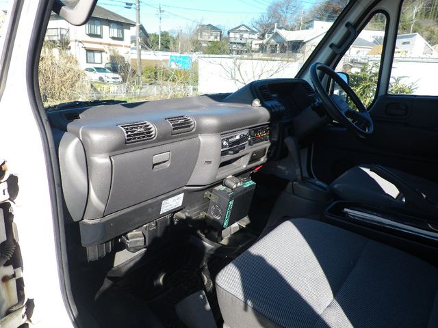 Isuzu ELF UT 2000-01 450-5