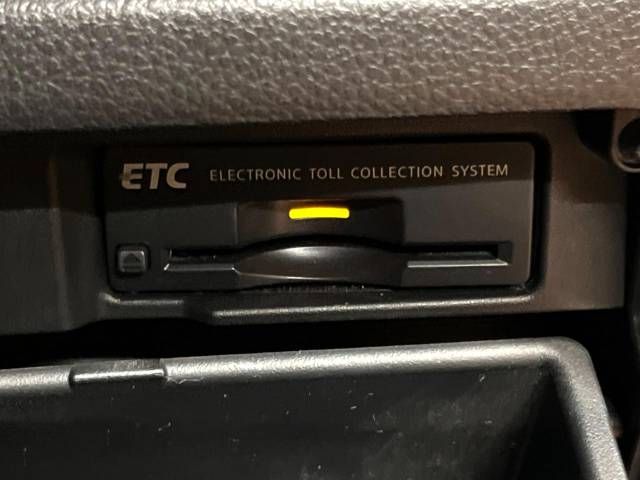 Nissan SERENA 2013-06 196682-7