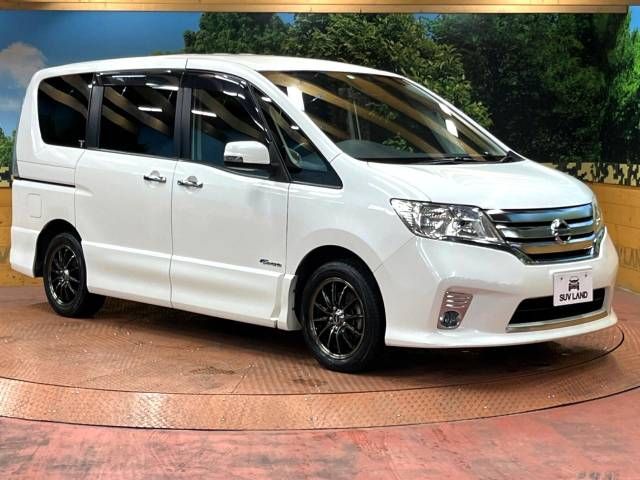 Nissan SERENA 2013-06 196682-16