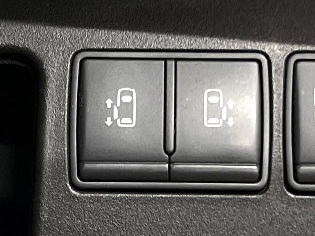 Nissan SERENA 2013-06 196682-5