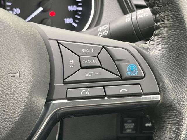 Nissan X-TRAIL 2019-02 10550-5